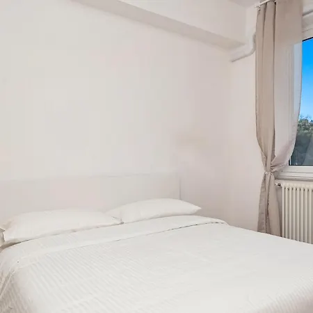 Giavarico House, Terre Marine La Spezia